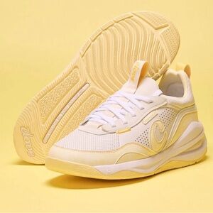 Clove Women's Yellow and White Sneakers
